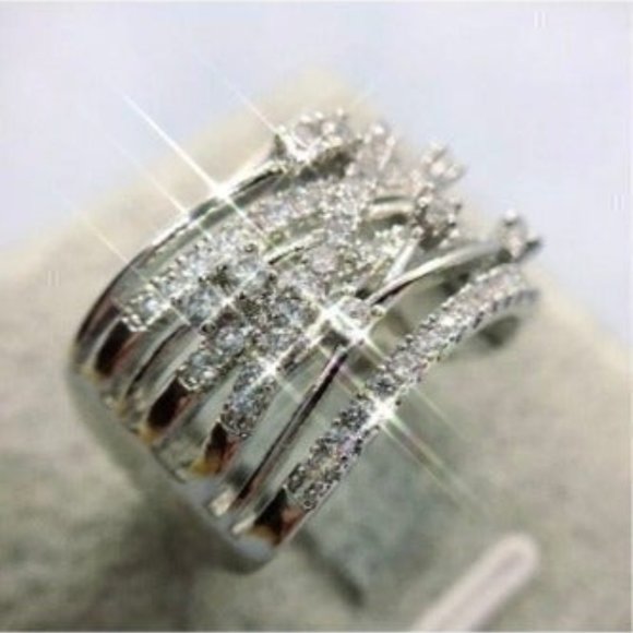 new 925 ENGAGEMENT diamond RING - Picture 2 of 8